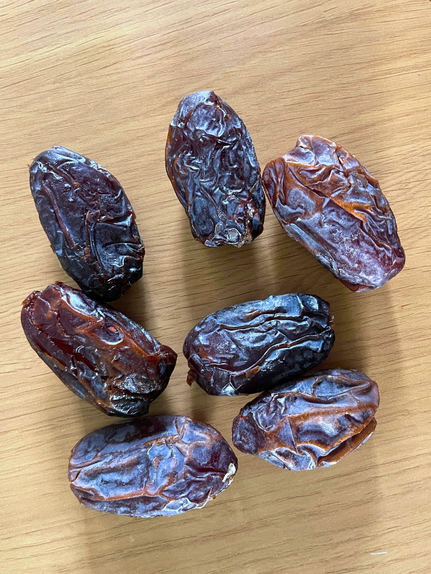 Plain Jumbo Medjool Dates